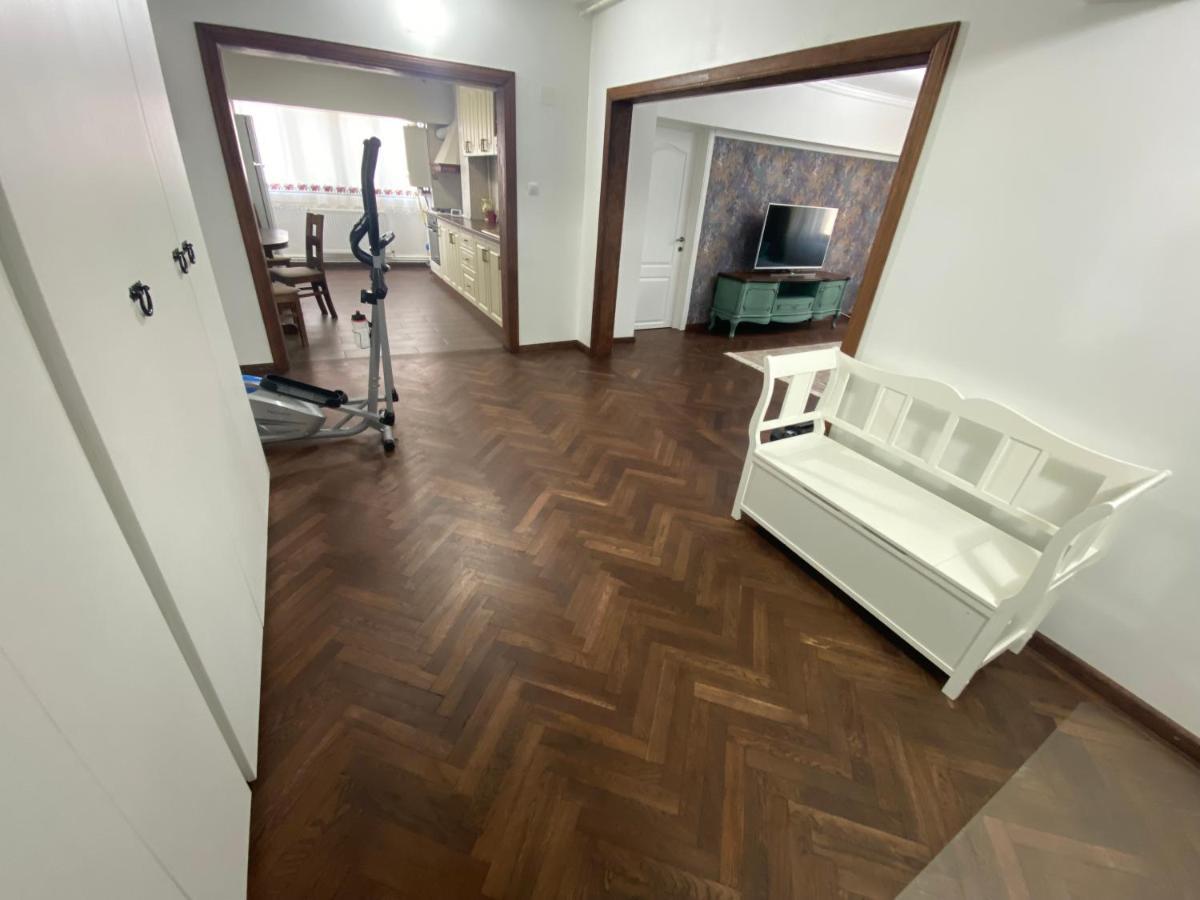 Violetta Apartament Μπουζάου Εξωτερικό φωτογραφία
